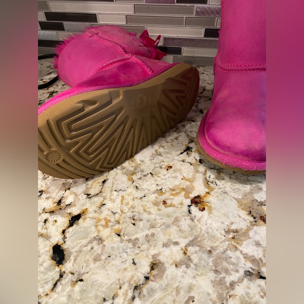 Ugg for girl size 1